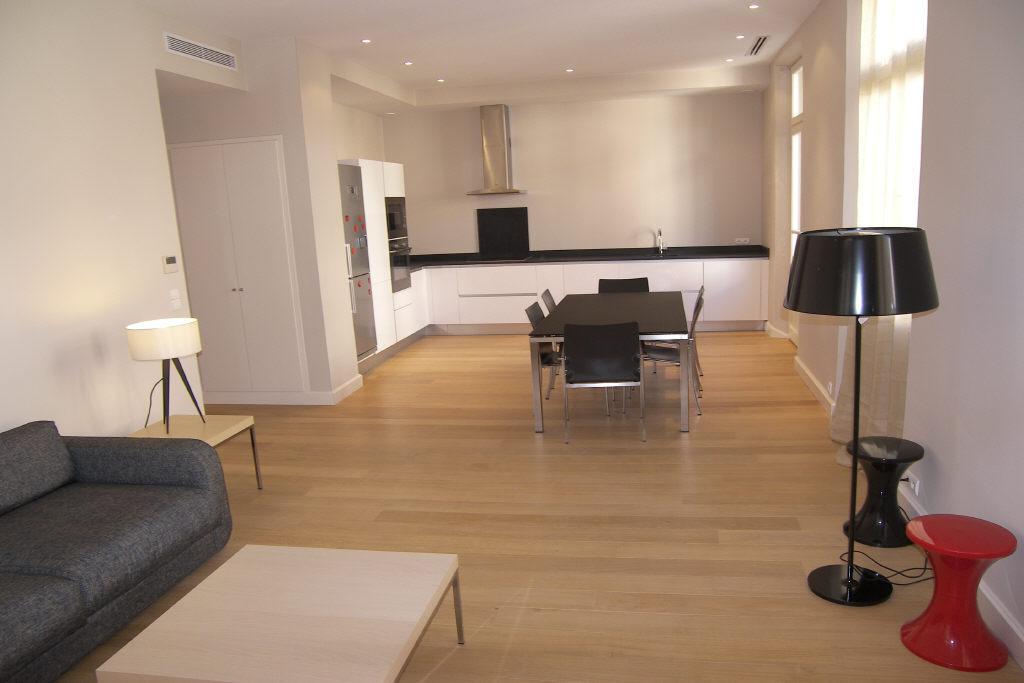 Stunning five bedroom on the rue d'Antibes